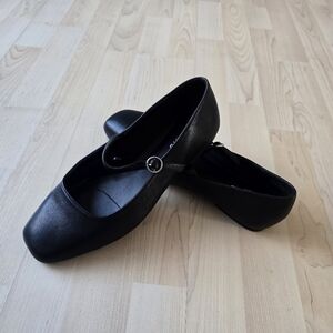 Elegant Black Women's Mary Jane Flats